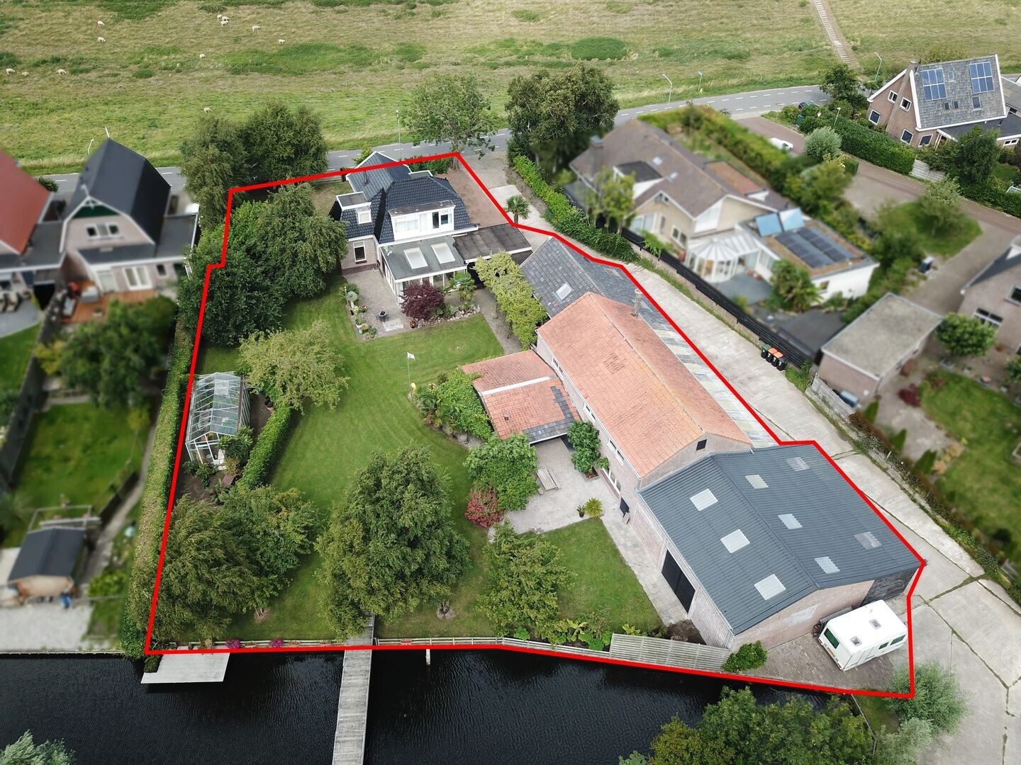 Vrijstaande woning te koop: Dijkweg 199, Andijk