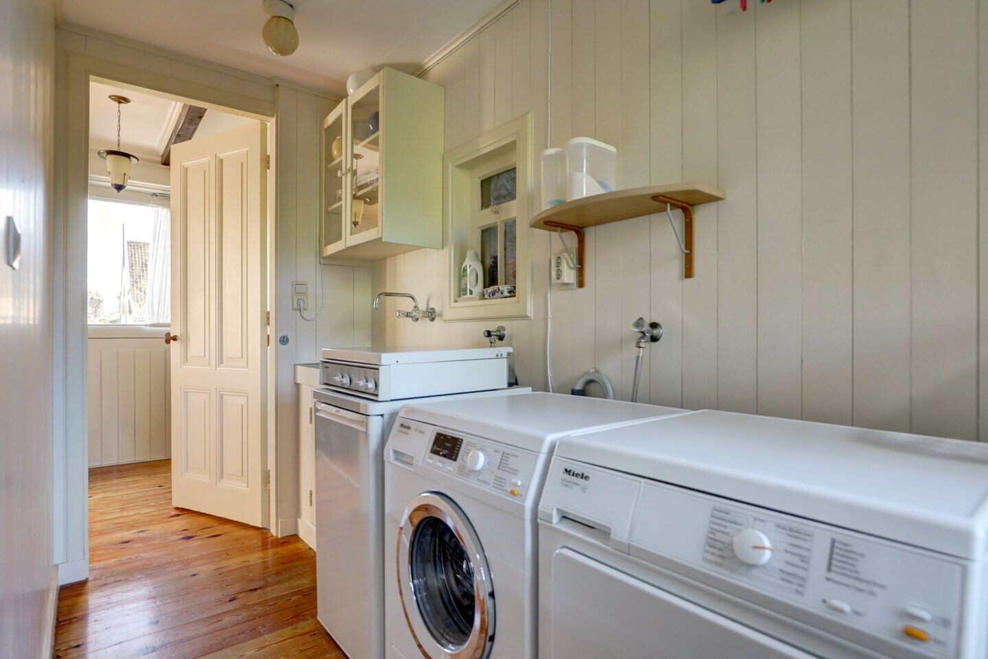 Vrijstaande woning te koop: Buurtje 7, Andijk