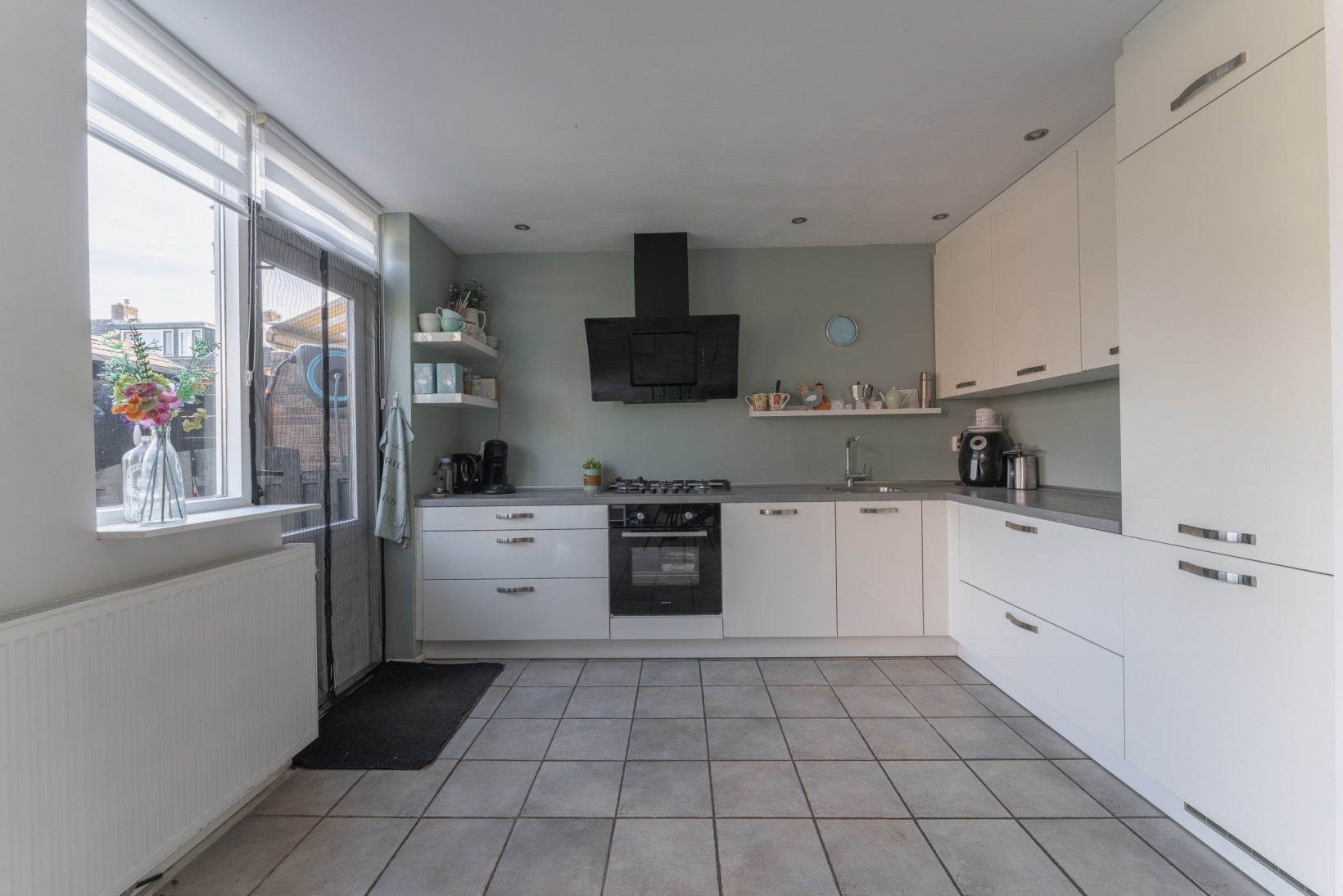 Tussenwoning te koop: Murillolaan 43, Andijk