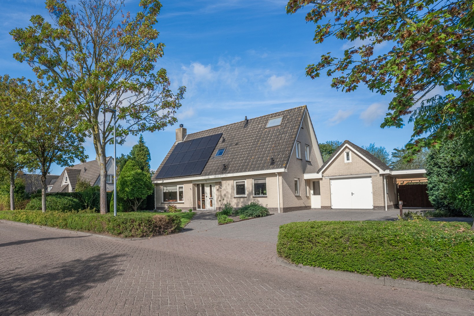 Vrijstaande woning te koop: Oranje Nassaulaan 13, Andijk