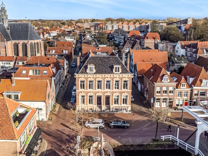 Twee-onder-één-kap te koop: Korenmarkt 15, Hoorn