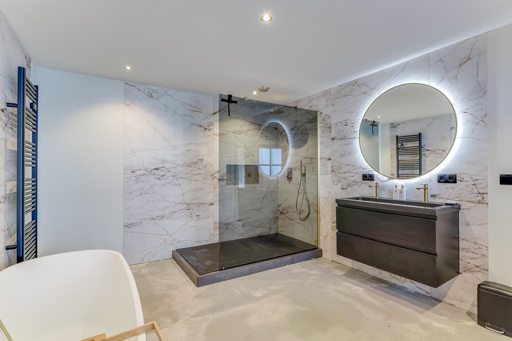 Tussenwoning te koop: Turfhaven 12, Hoorn