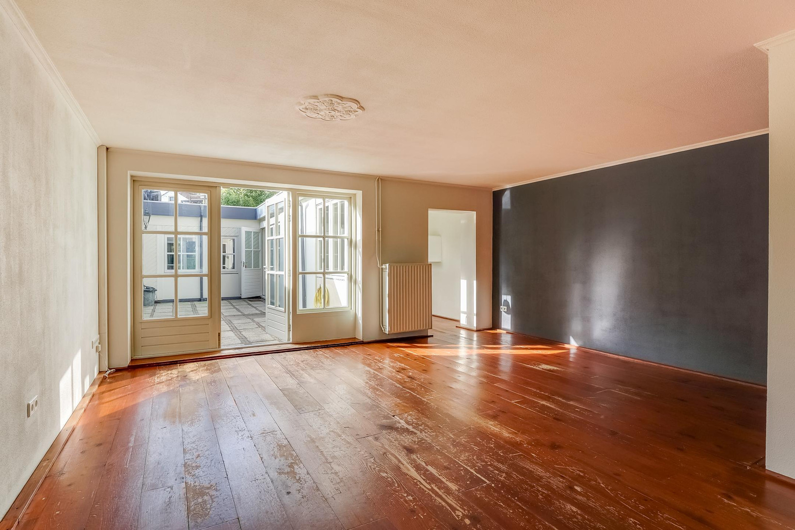 Tussenwoning te koop: Turfhaven 12, Hoorn