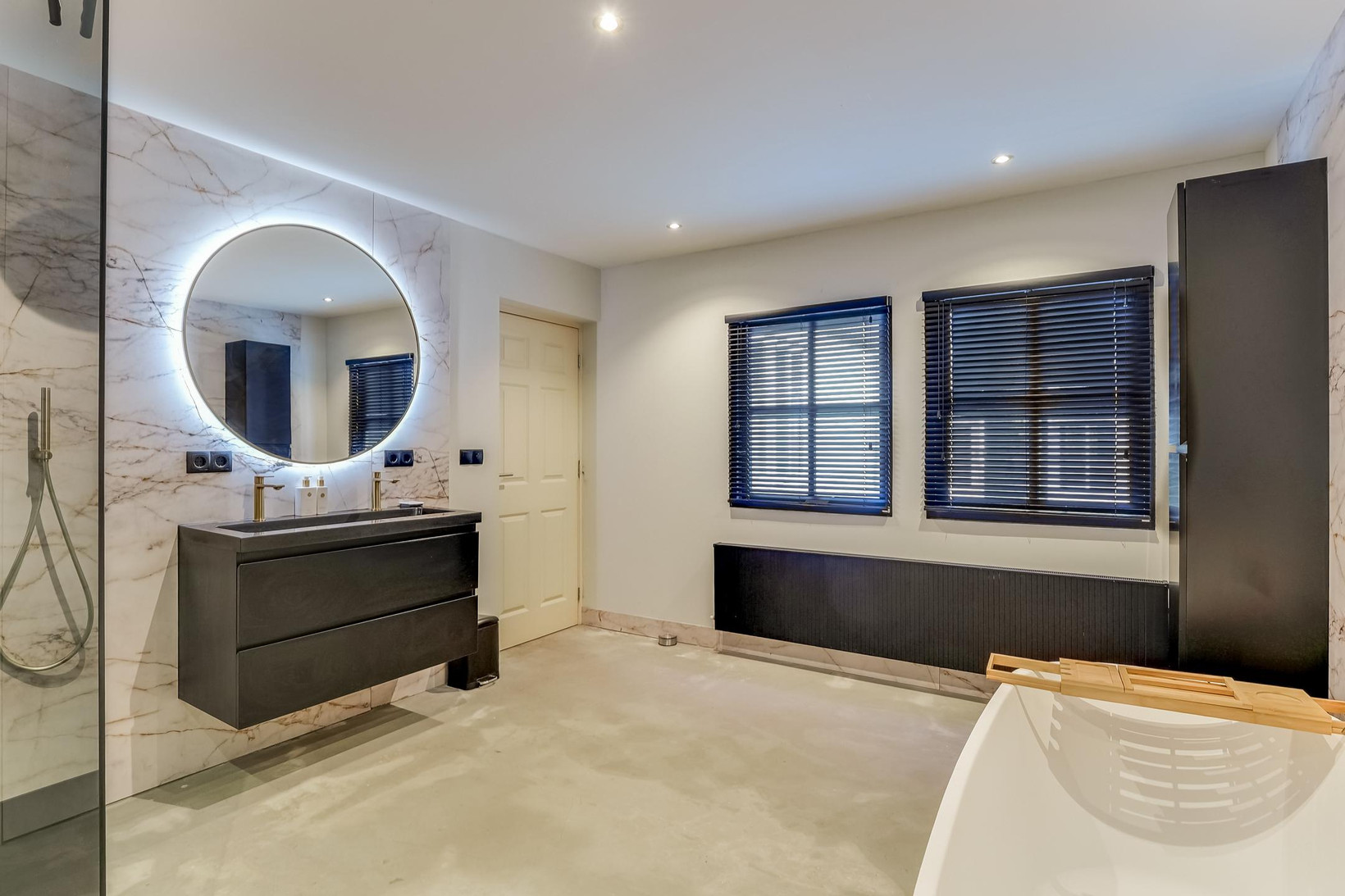 Tussenwoning te koop: Turfhaven 12, Hoorn