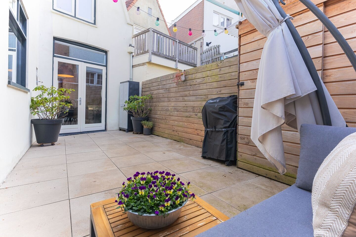 Tussenwoning te koop: Veemarkt 29, Hoorn