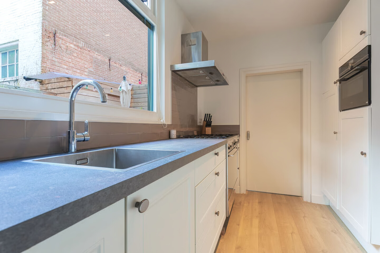 Tussenwoning te koop: Veemarkt 29, Hoorn