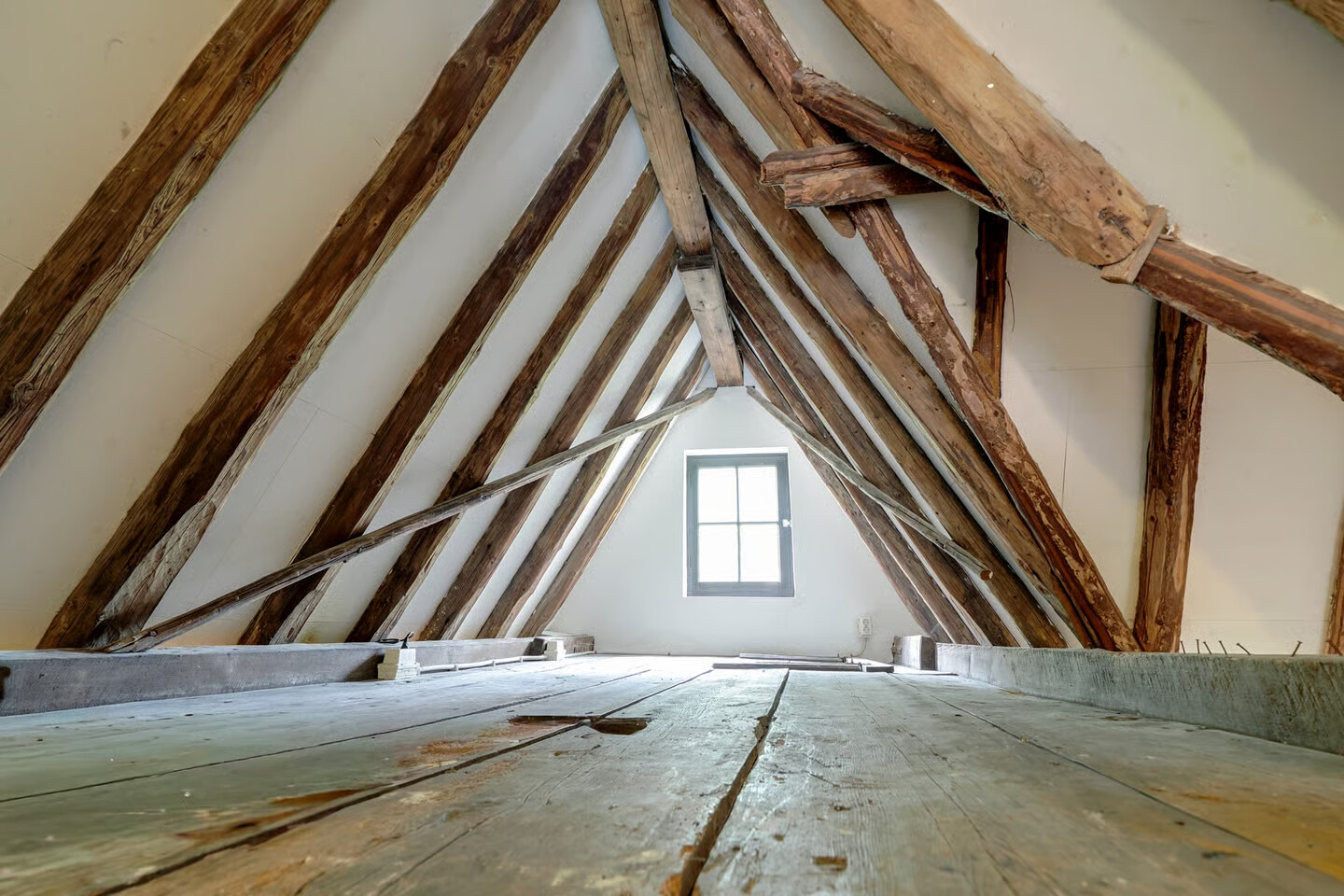 Studio te koop: De Driestal 20, Hoorn
