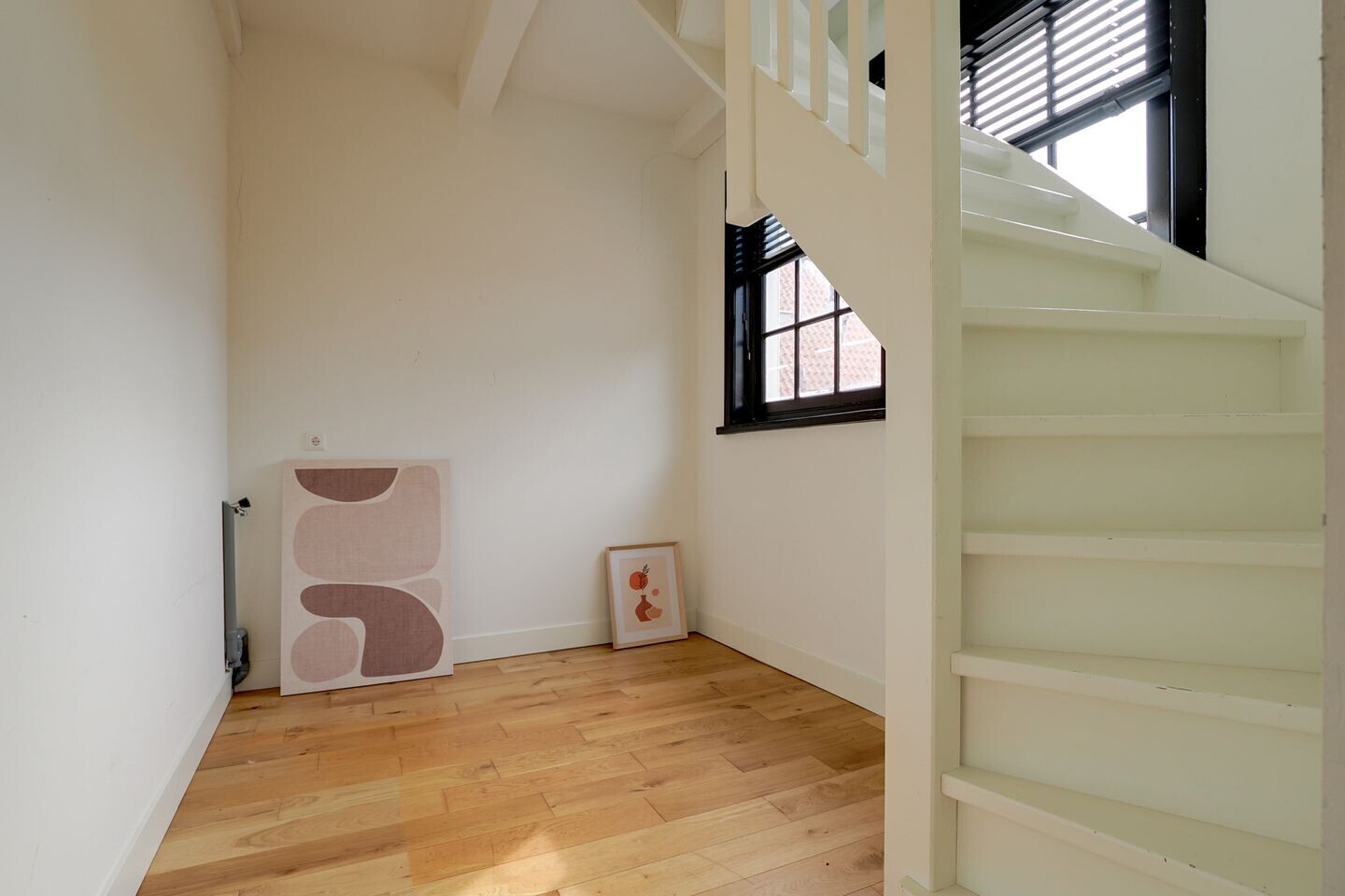 Studio te koop: De Driestal 20, Hoorn