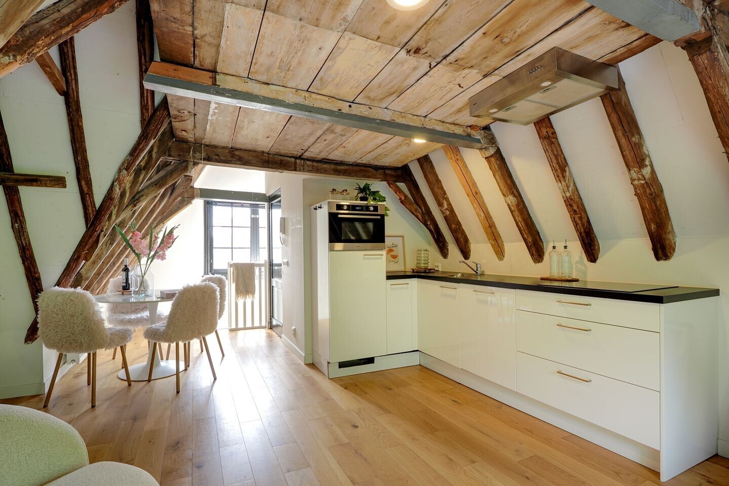 Studio te koop: De Driestal 20, Hoorn