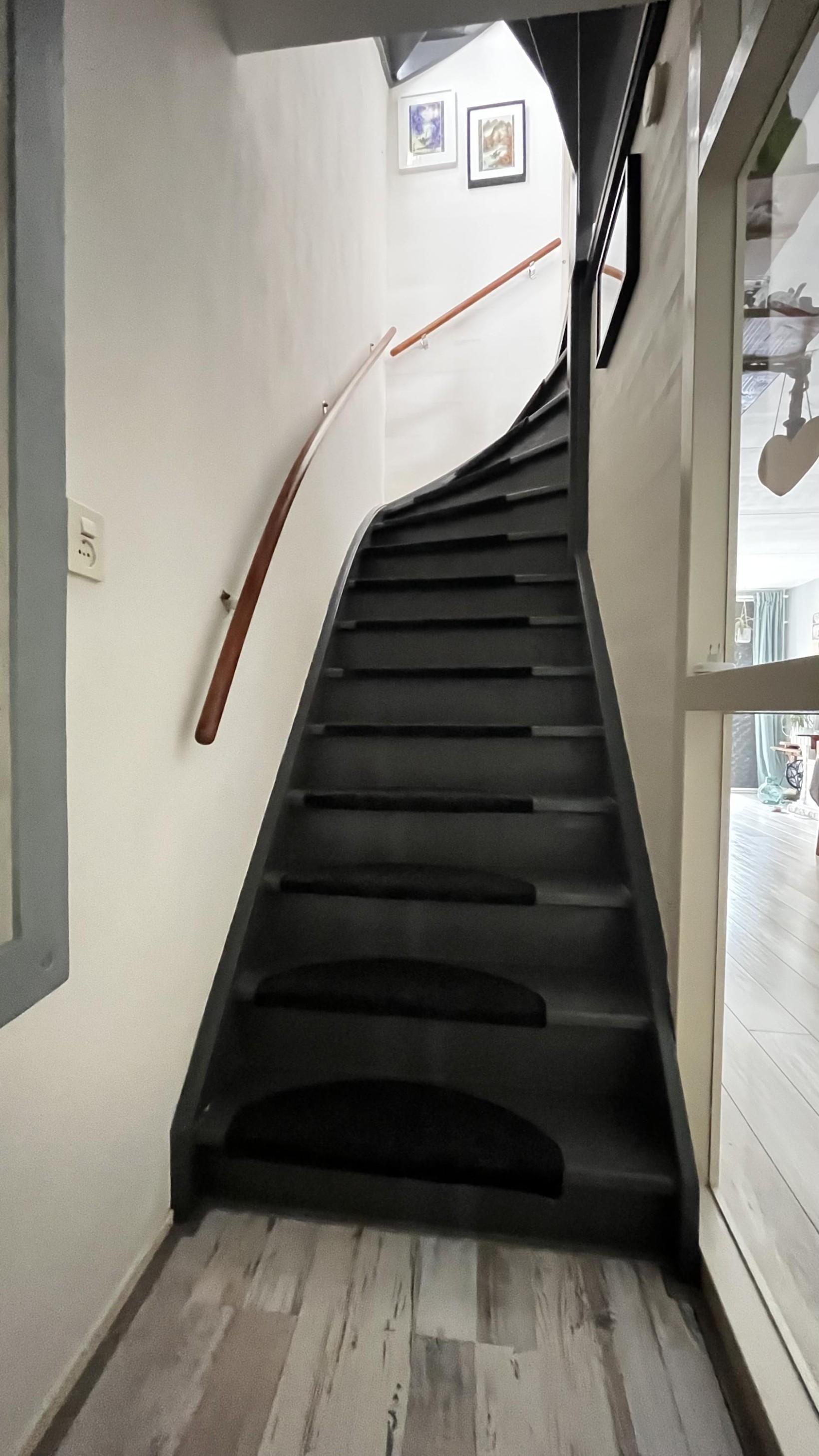 Tussenwoning te koop: Weidemolen 26, Hoorn