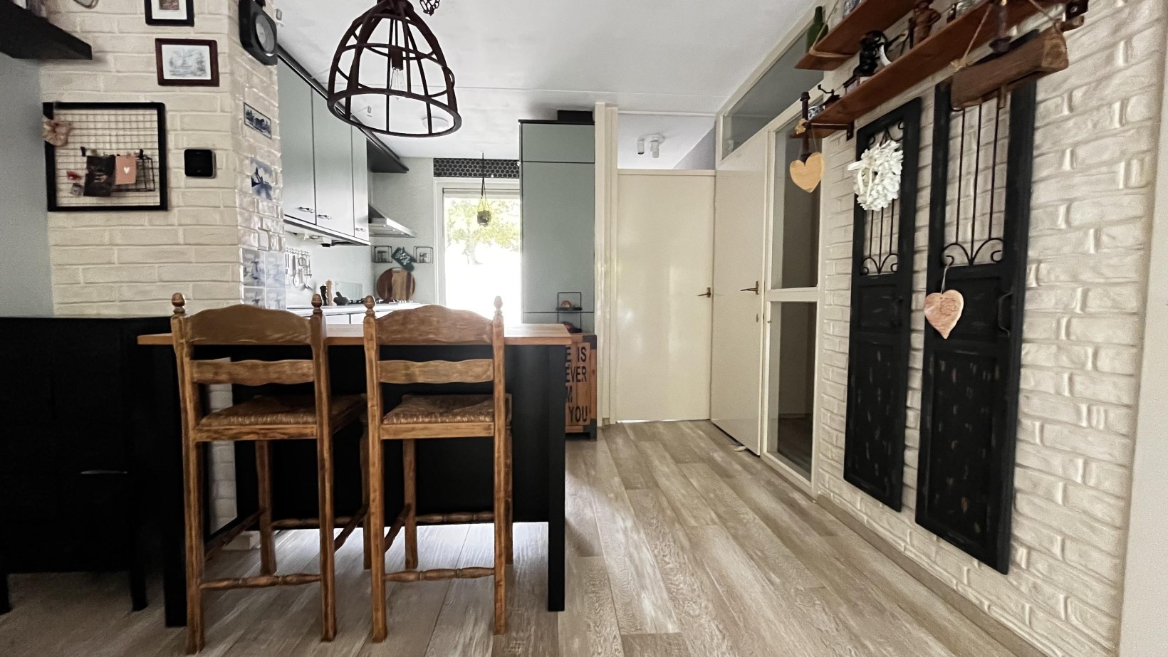 Tussenwoning te koop: Weidemolen 26, Hoorn