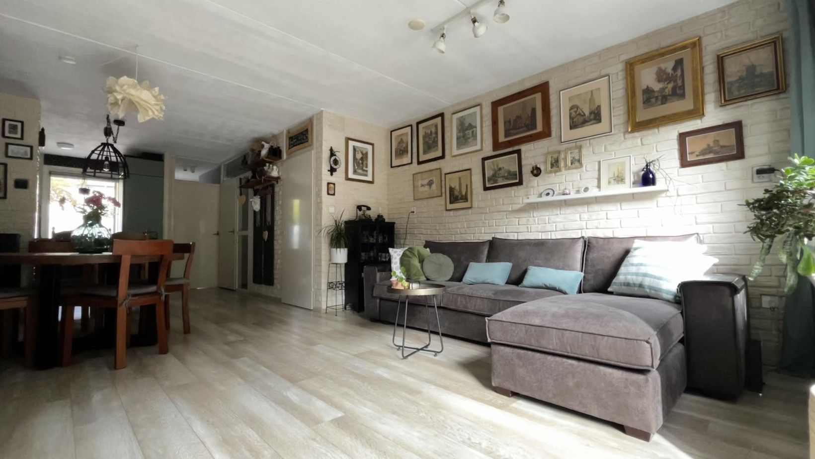 Tussenwoning te koop: Weidemolen 26, Hoorn