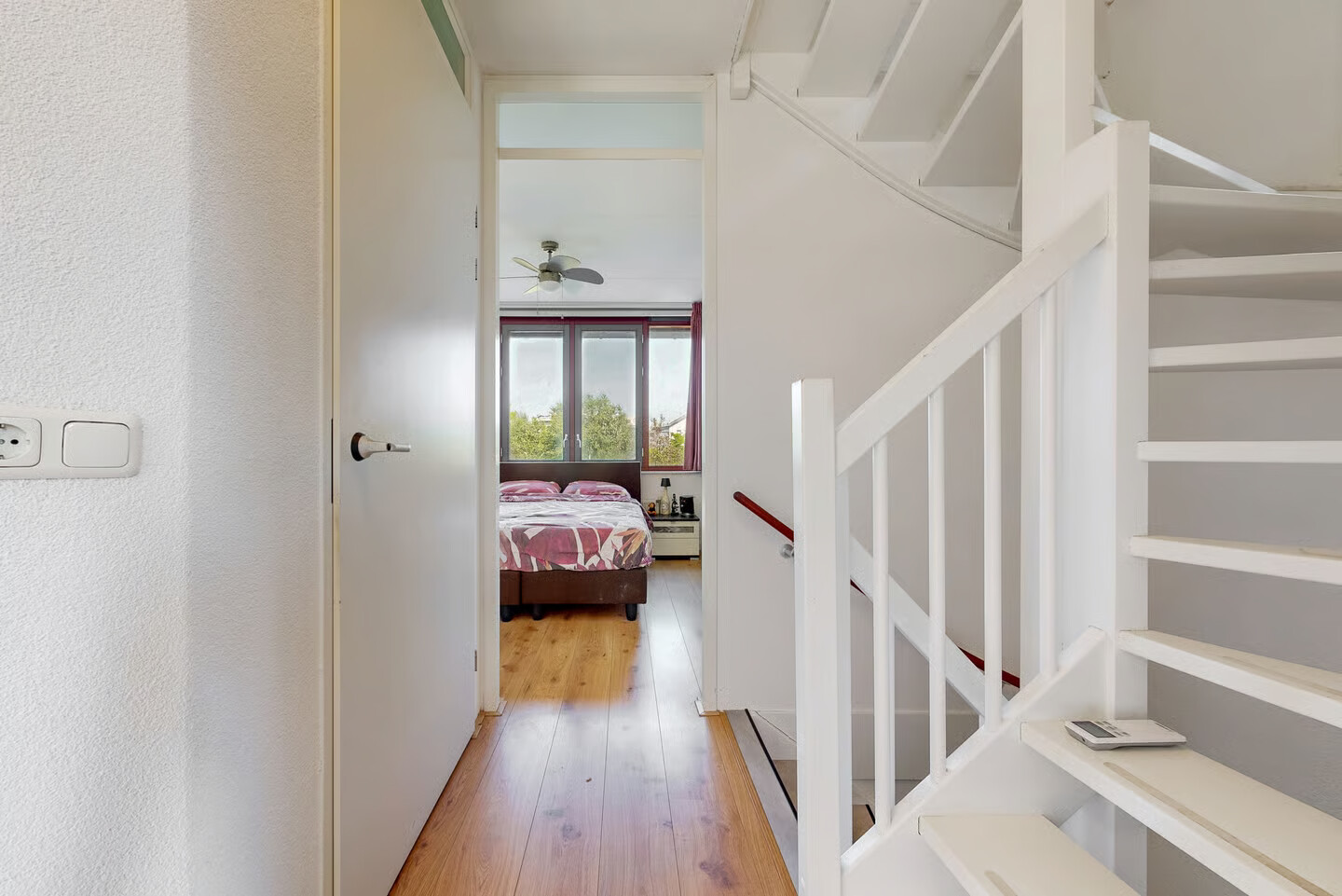 Hoekwoning te koop: Wabenstraat 25, Hoorn