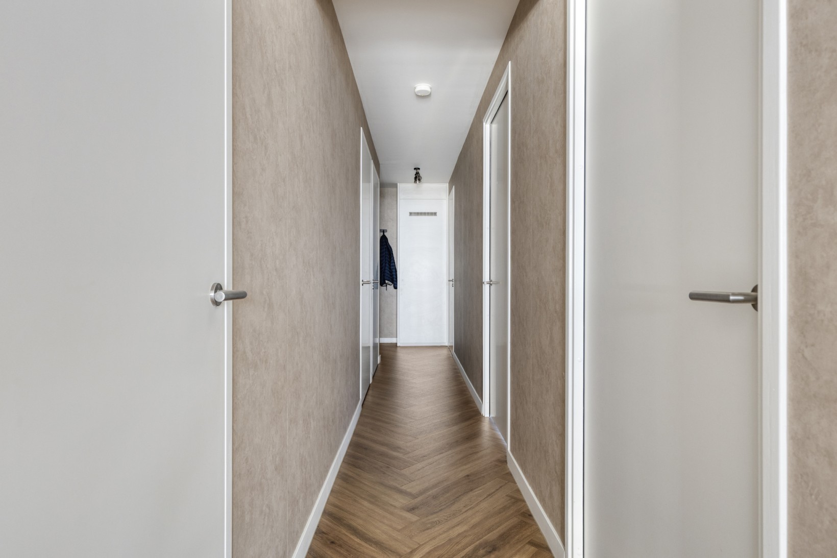 Appartement te koop: Leemhorststraat 121B, Hoorn