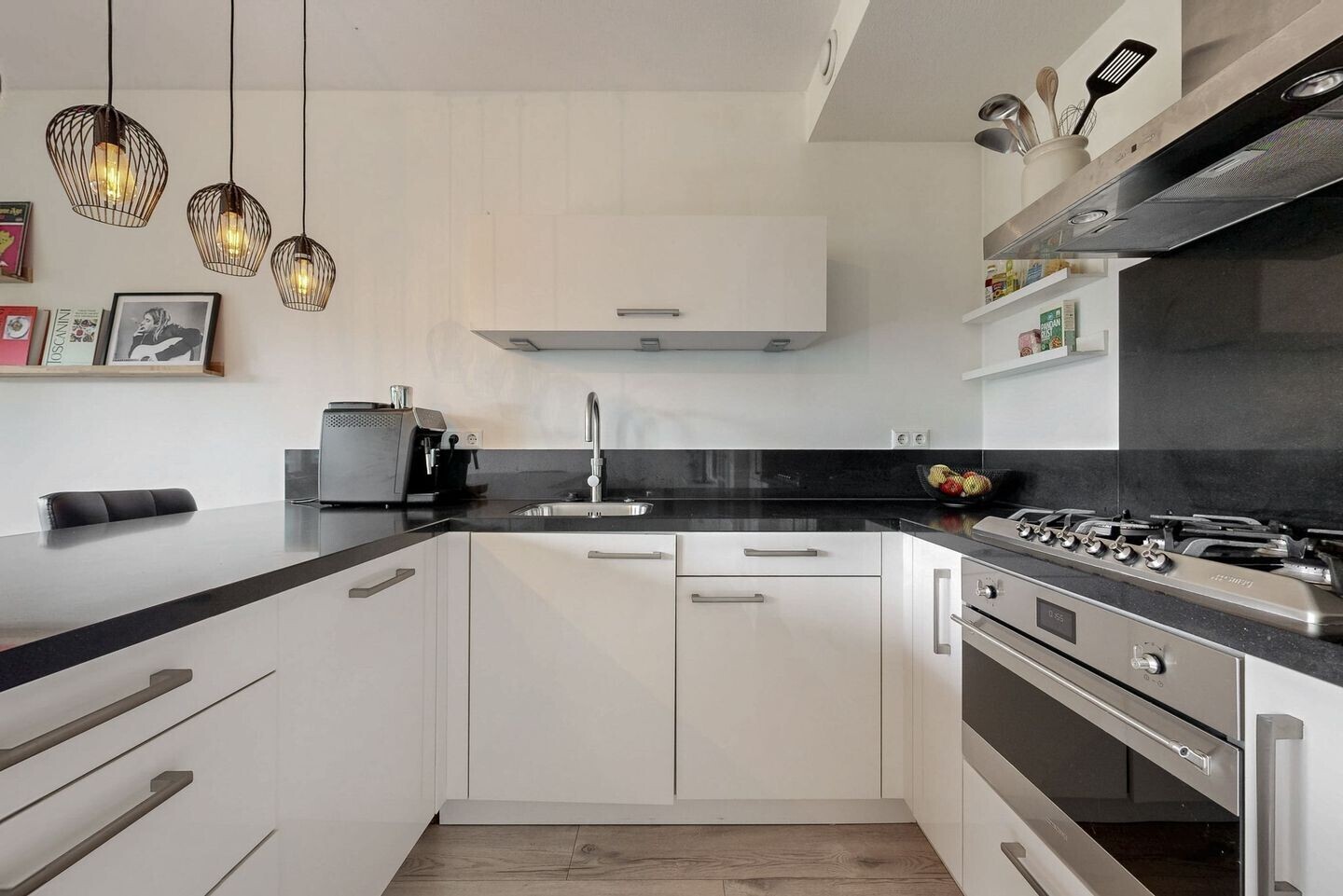 Appartement te koop: Zandsteen 31, Hoorn