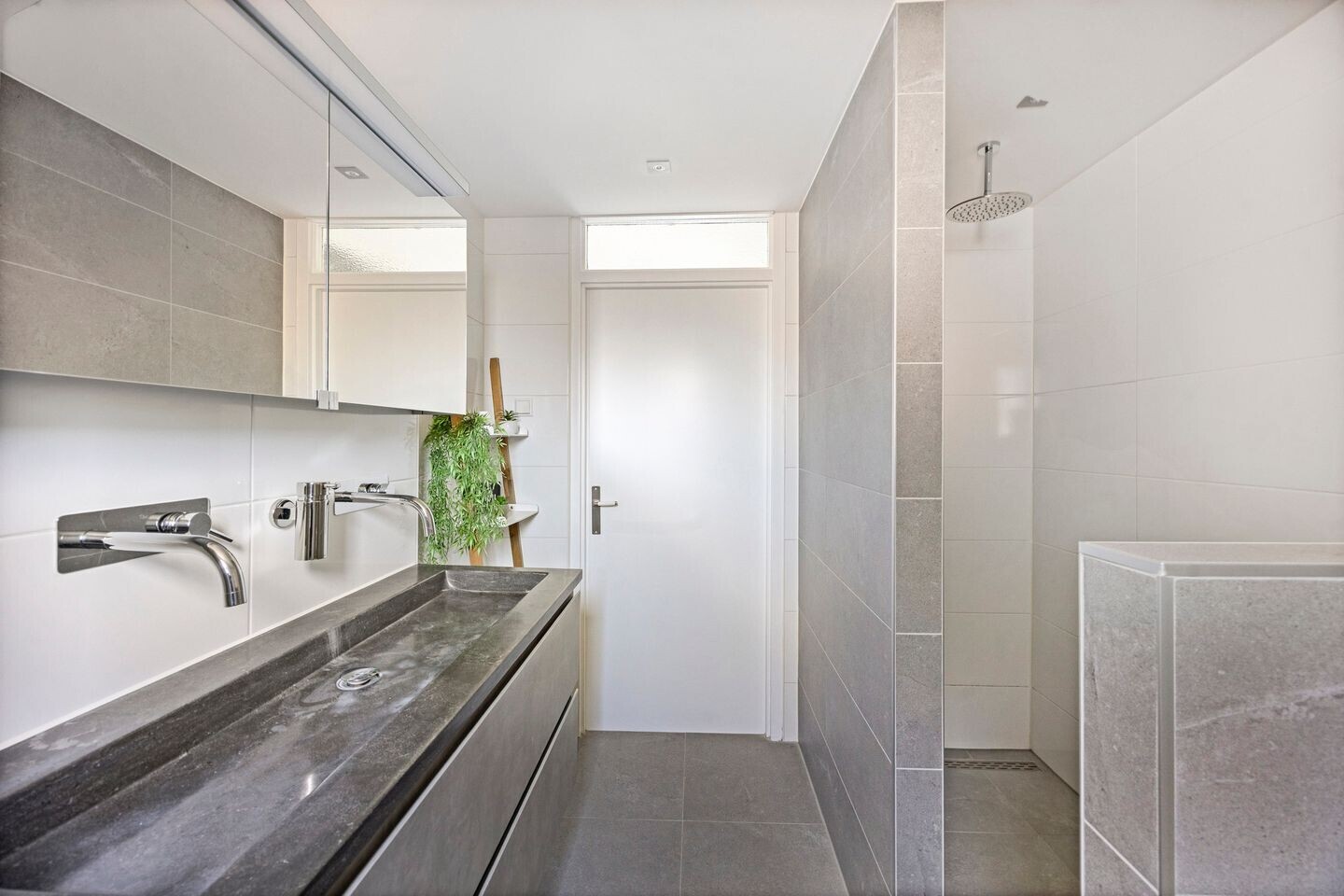 Tussenwoning te koop: Hoeker 41, Hoorn