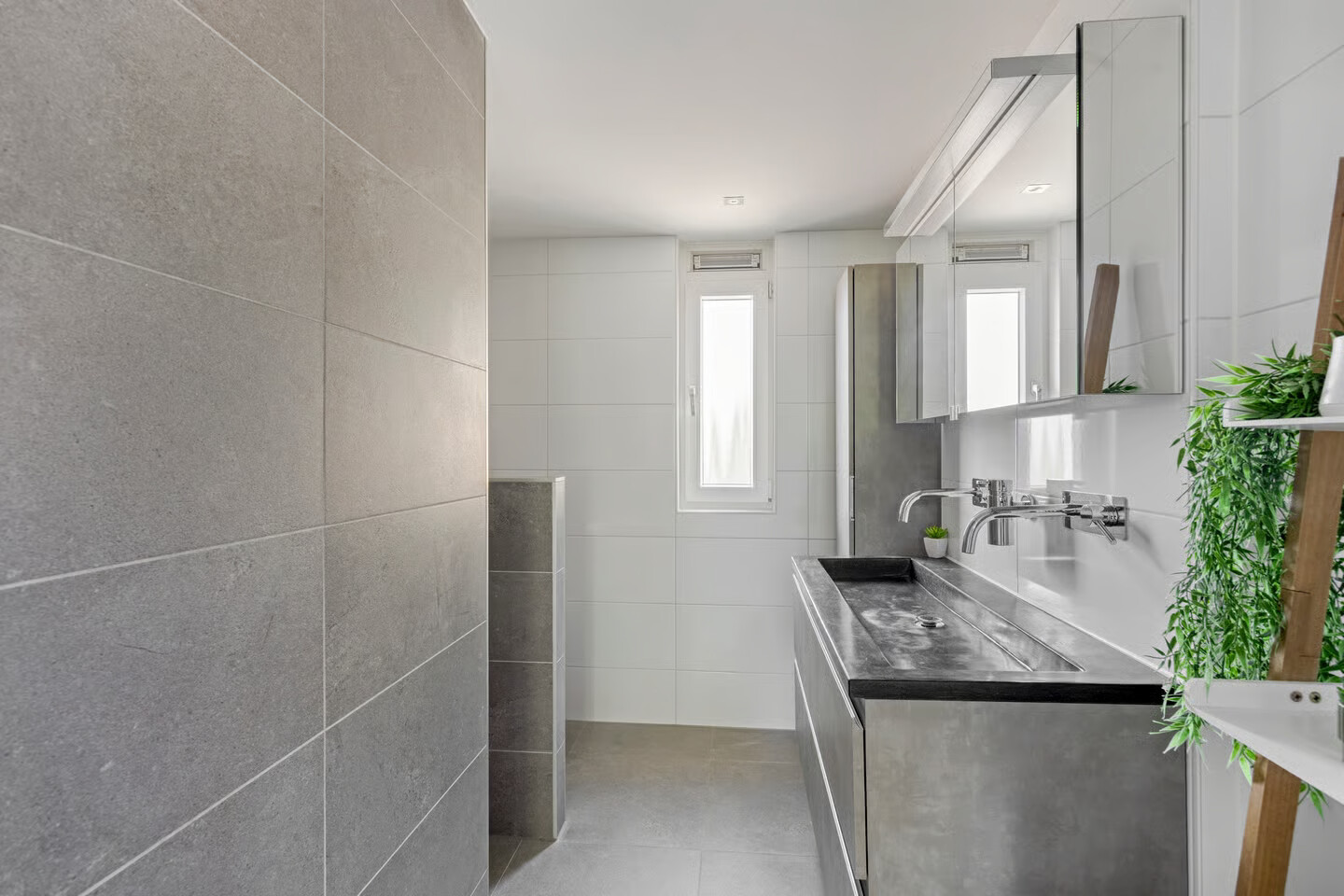 Tussenwoning te koop: Hoeker 41, Hoorn