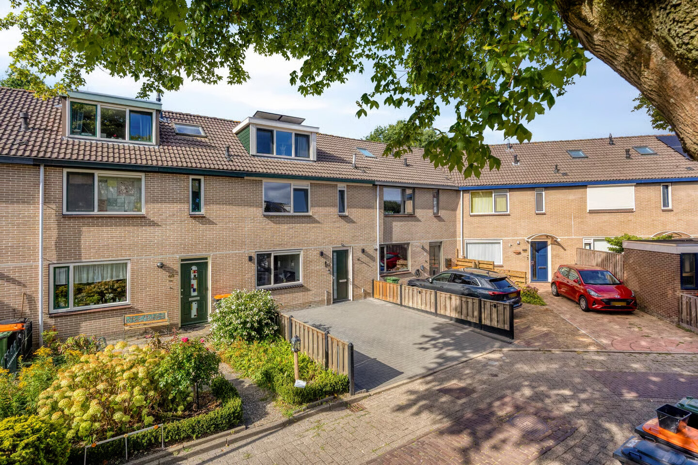 Tussenwoning te koop: Hoeker 41, Hoorn