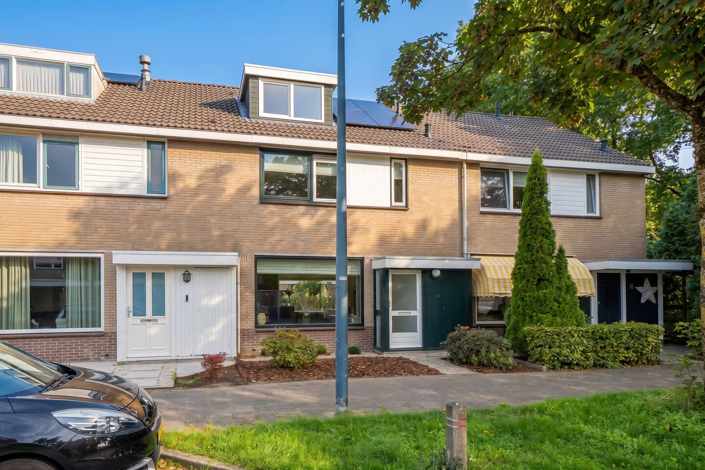 Tussenwoning te koop: Hoeker 96, Hoorn