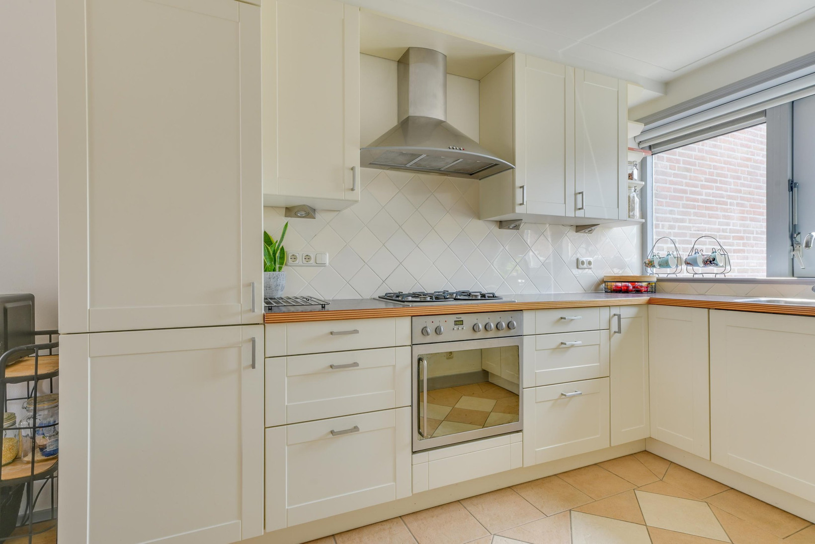 Appartement te koop: De Huesmolen 138, Hoorn