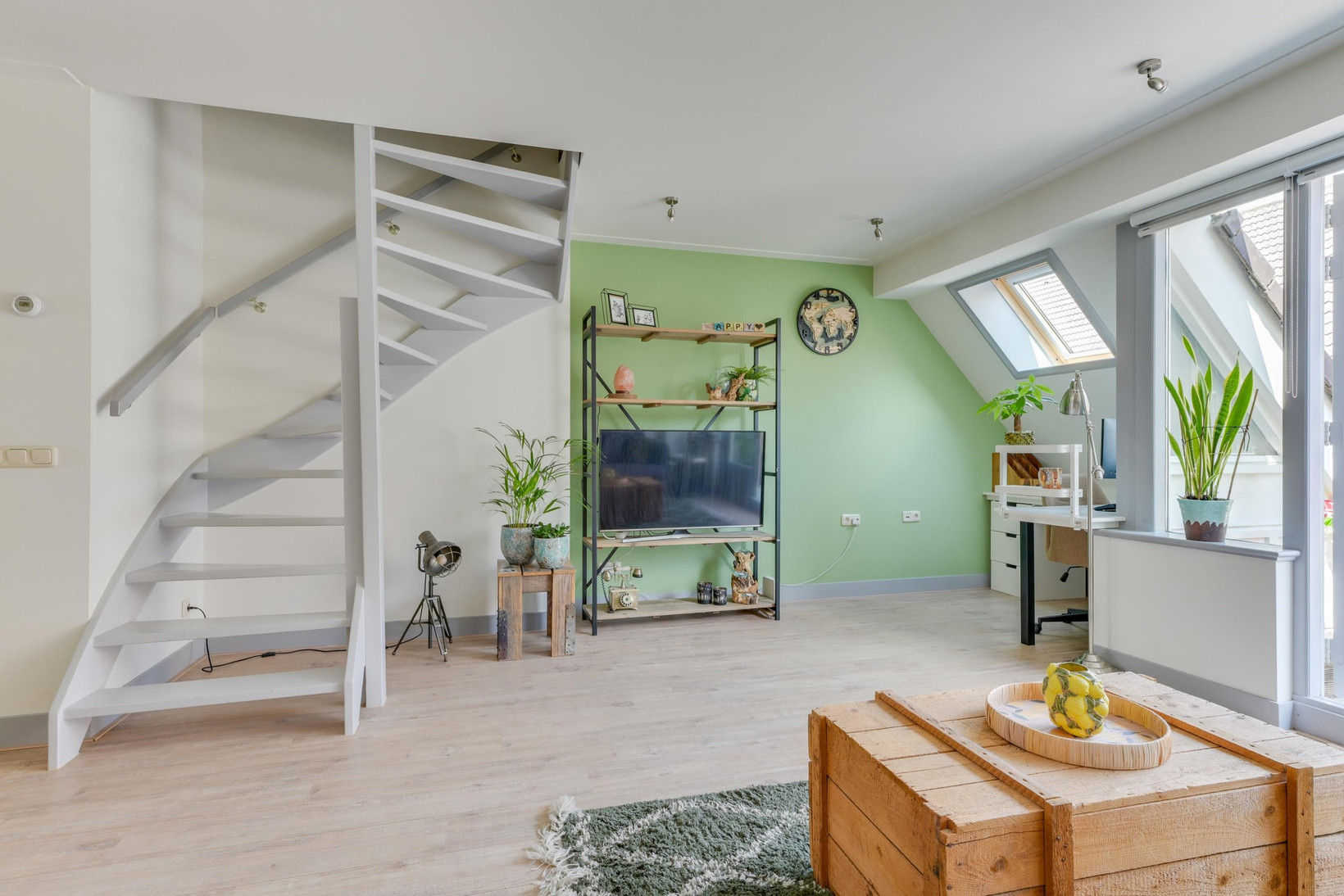 Appartement te koop: De Huesmolen 138, Hoorn
