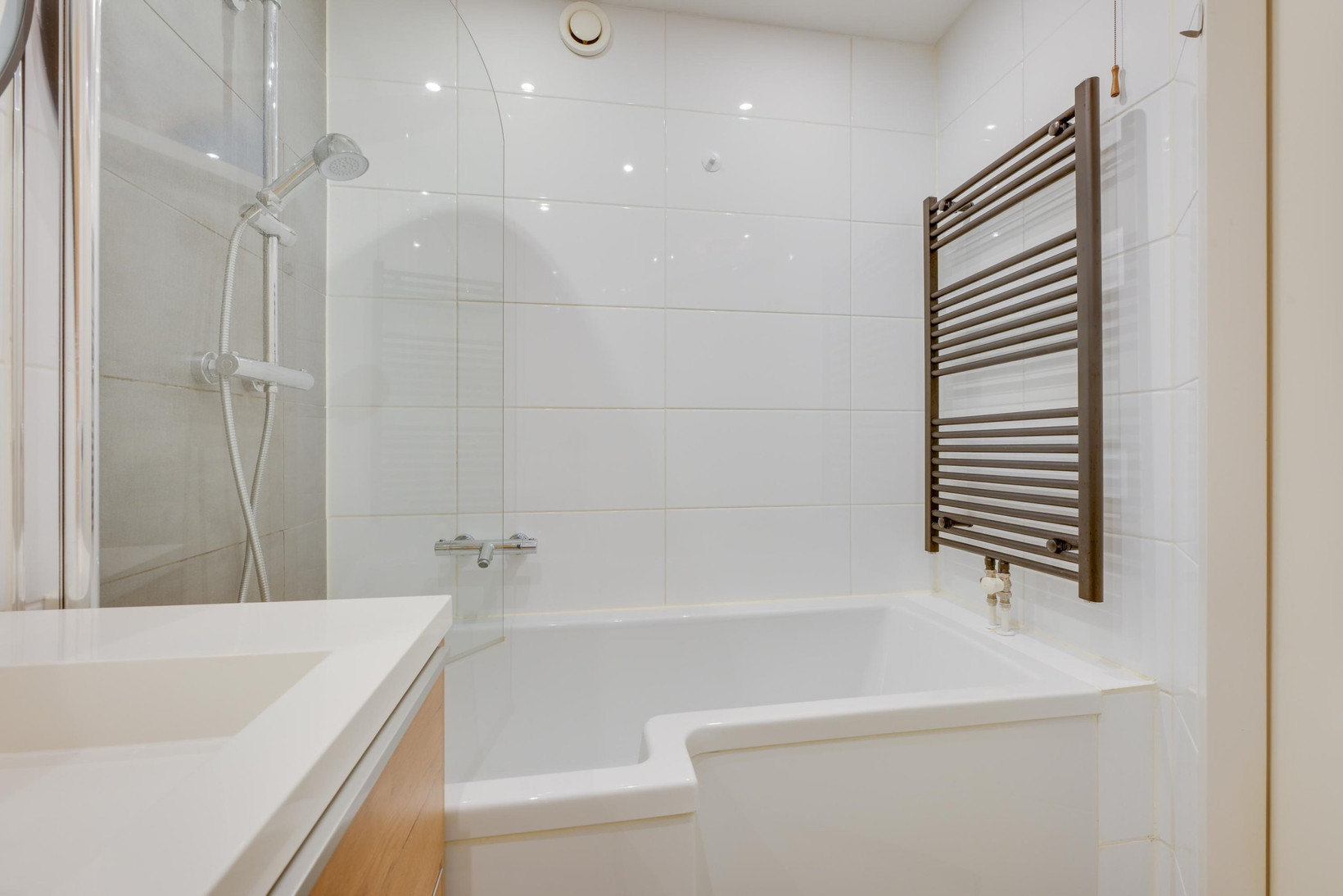 Appartement te koop: De Huesmolen 93, Hoorn