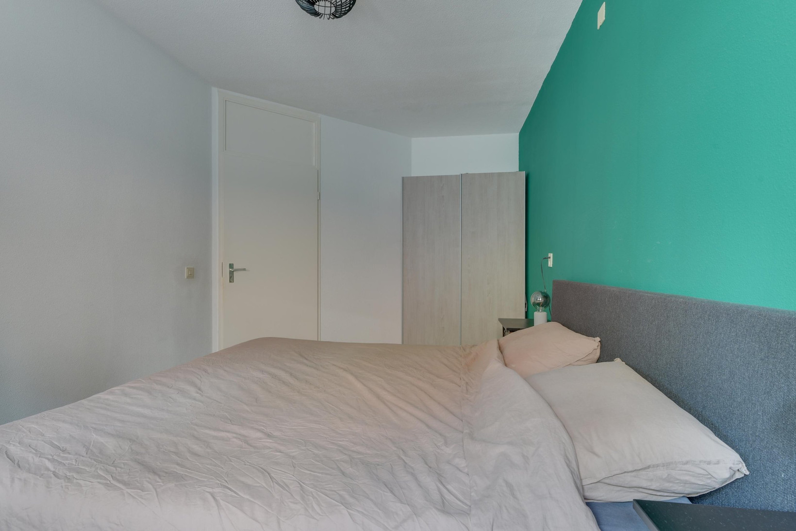 Appartement te koop: De Huesmolen 93, Hoorn
