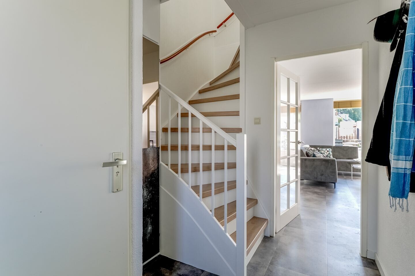 Tussenwoning te koop: Smaragd 53, Hoorn