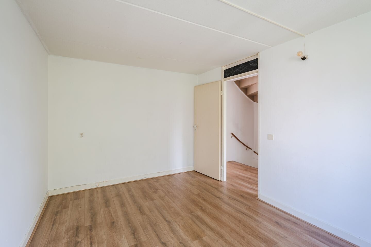 Hoekwoning te koop: Grutto 16, Hoorn