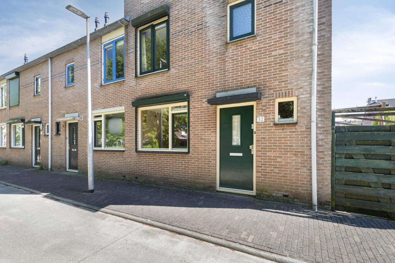 Hoekwoning te koop: Radboudgracht 32, Hoorn