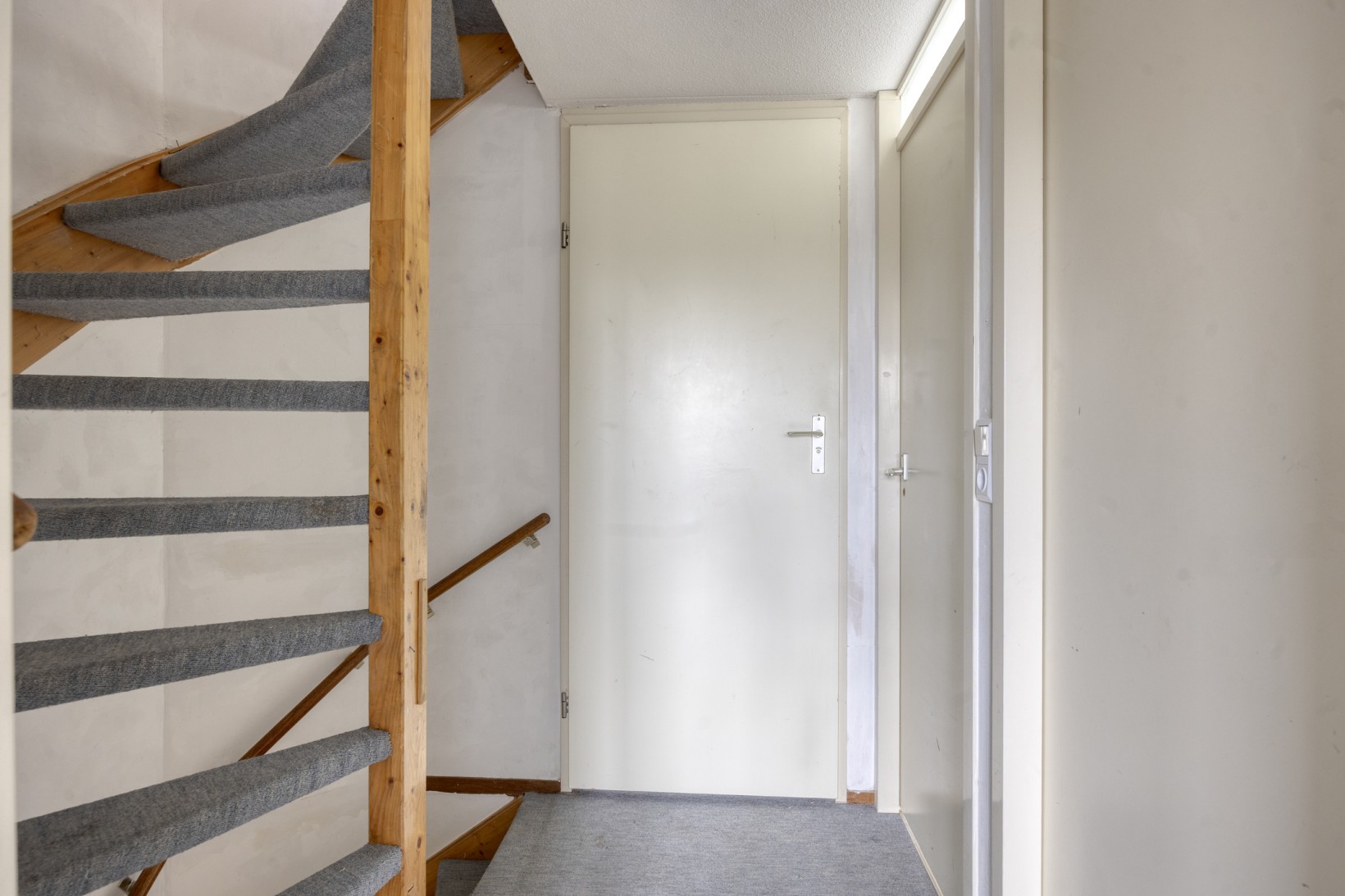 Tussenwoning te koop: Dubloen 158, Hoorn