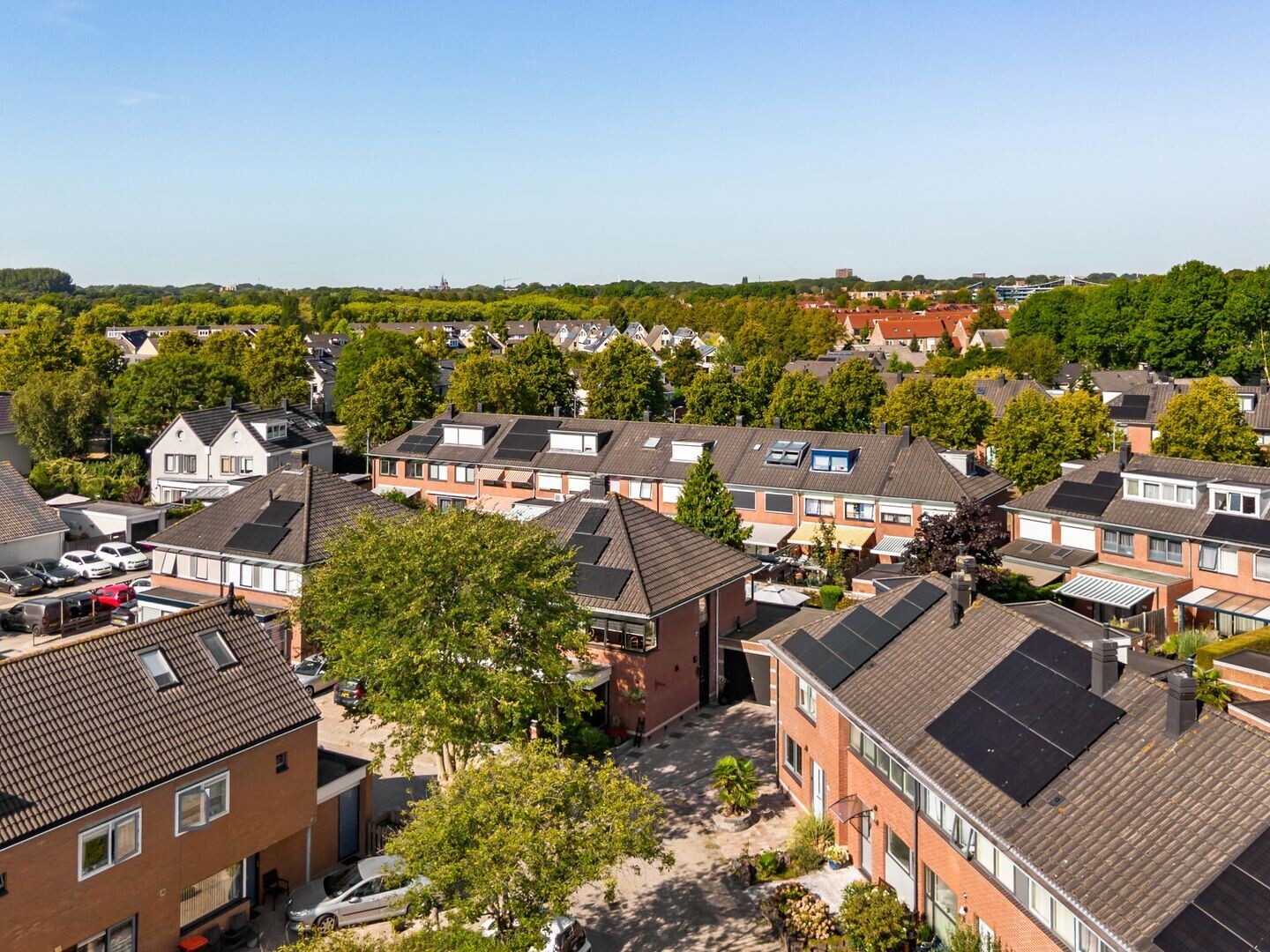 Twee-onder-één-kap te koop: Cole Porterhof 85, Hoorn