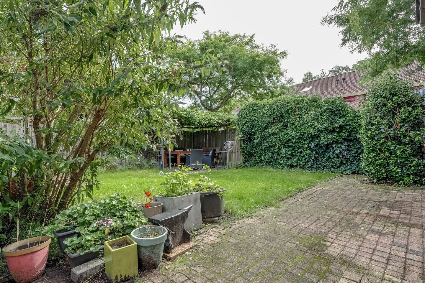 Hoekwoning te koop: Robert Stolzhof 95, Hoorn