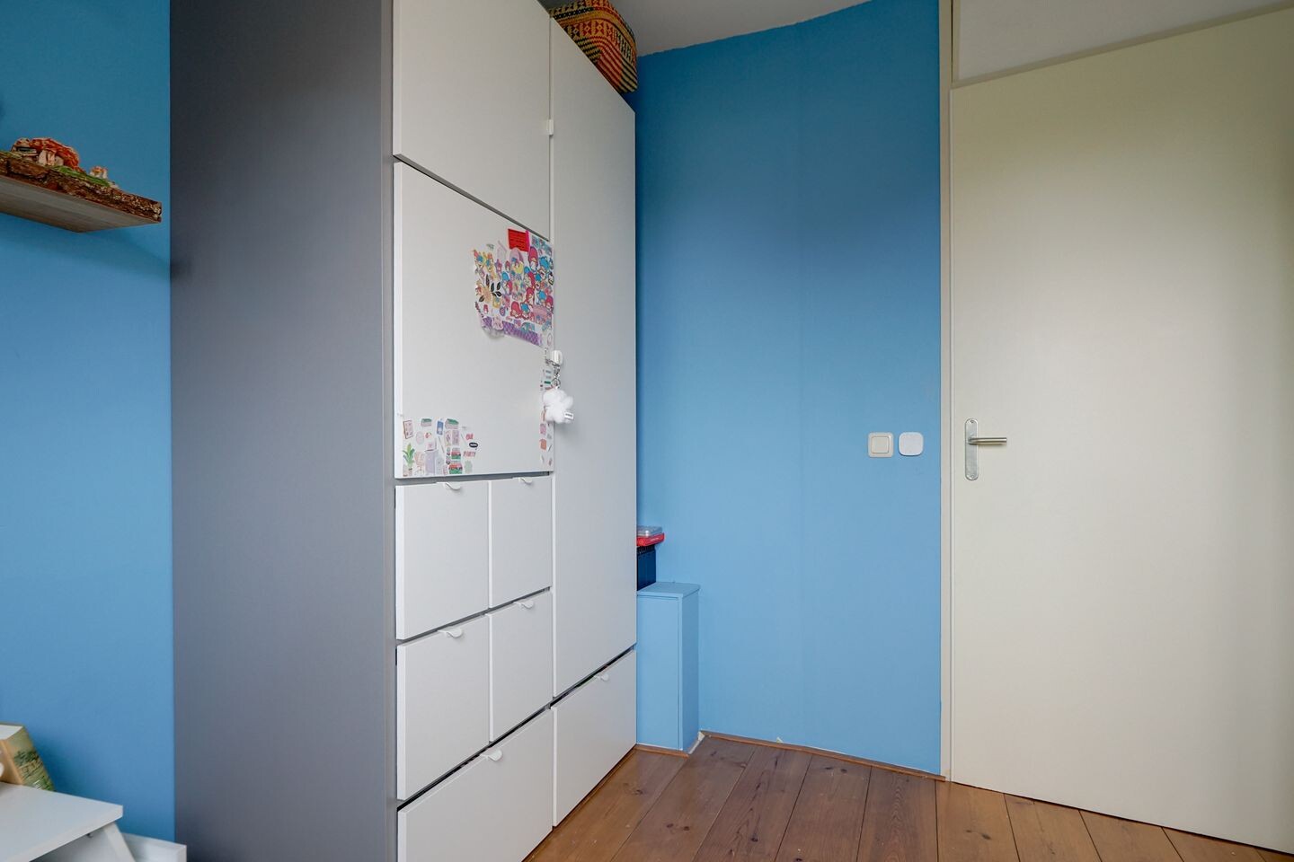 Hoekwoning te koop: Robert Stolzhof 95, Hoorn