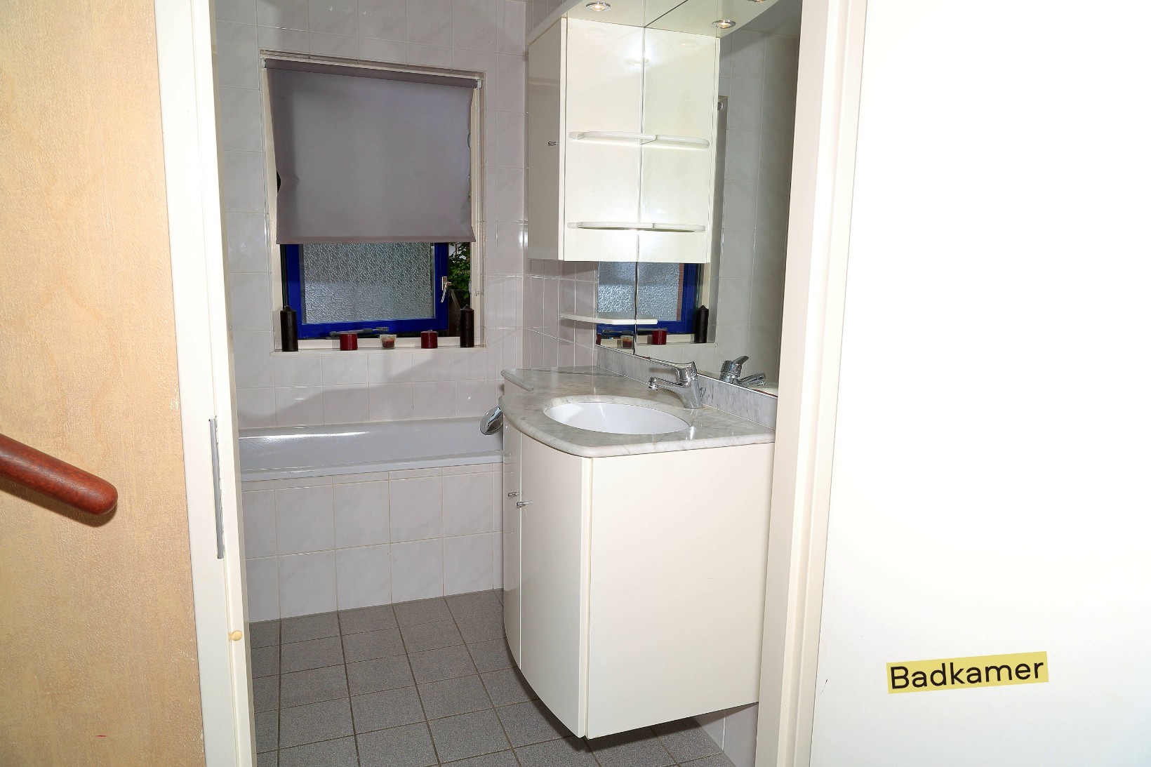 Tussenwoning te koop: Bazillehof 56, Hoorn