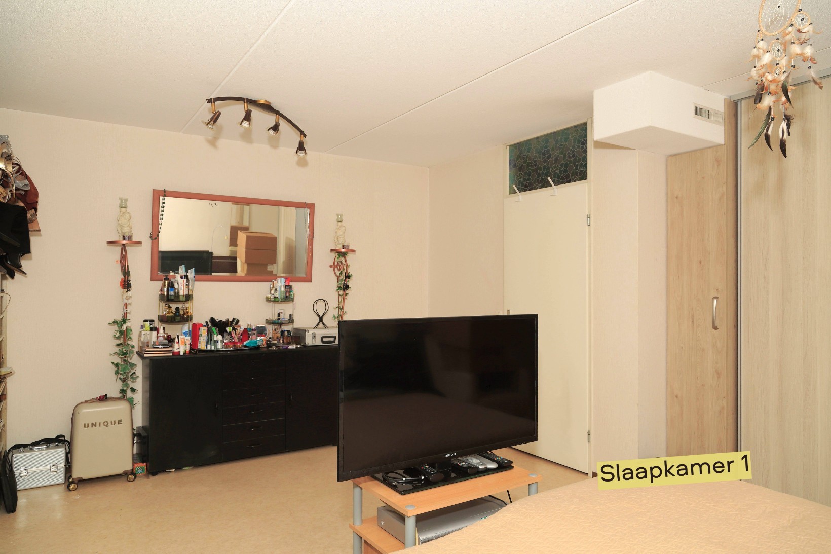 Tussenwoning te koop: Bazillehof 56, Hoorn