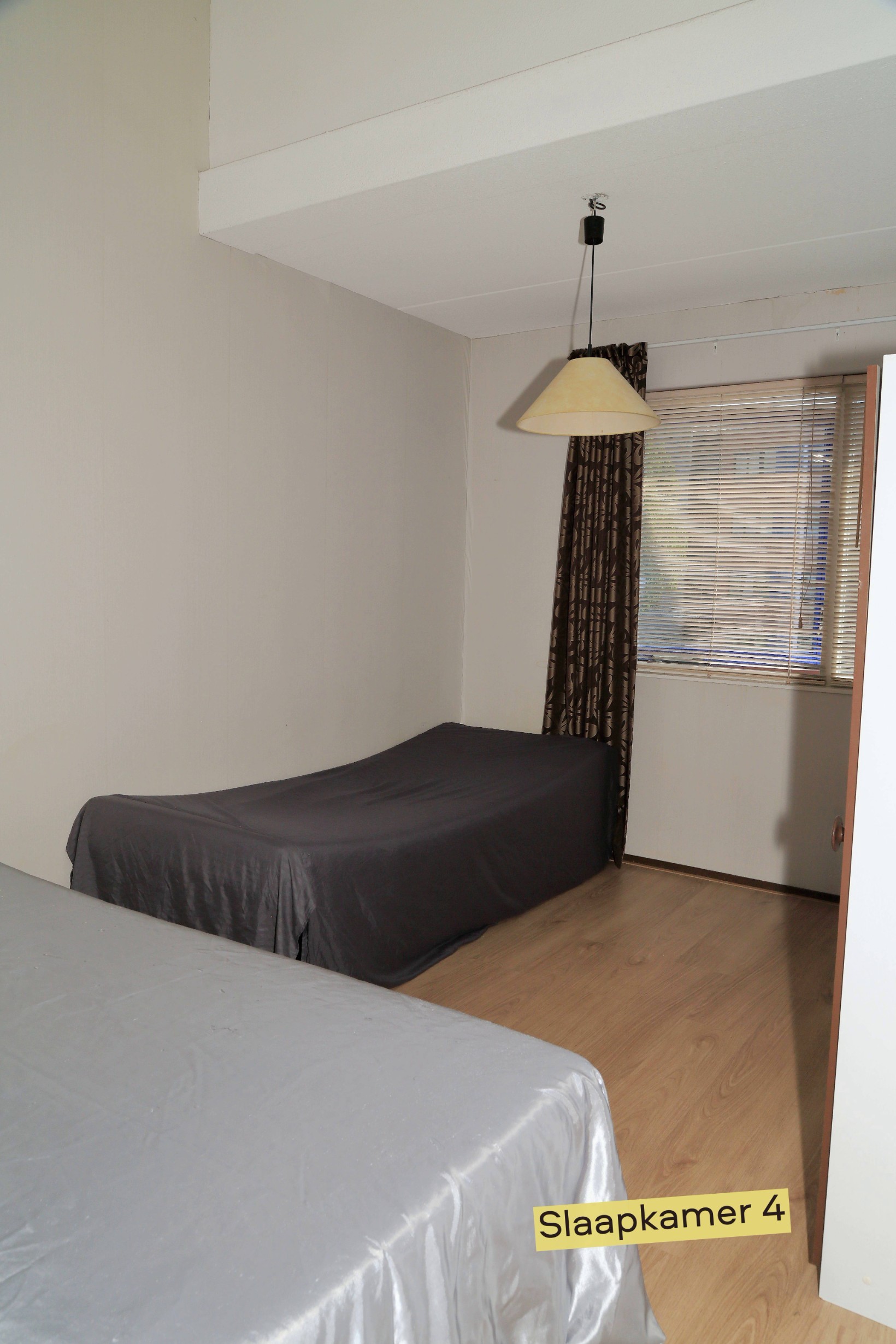 Tussenwoning te koop: Bazillehof 56, Hoorn