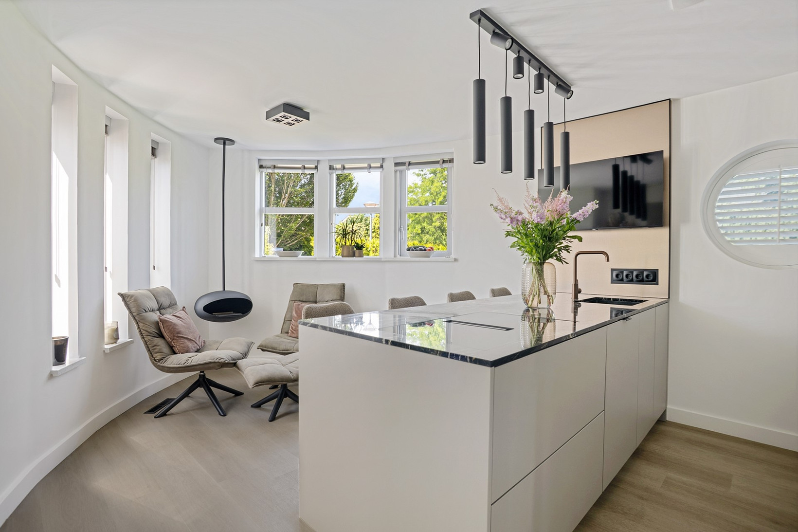 Vrijstaande woning te koop: Matissehof 87, Hoorn
