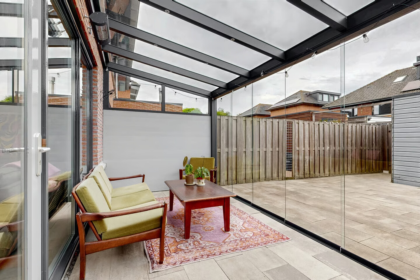 Tussenwoning te koop: John Raedeckerhof 86, Hoorn