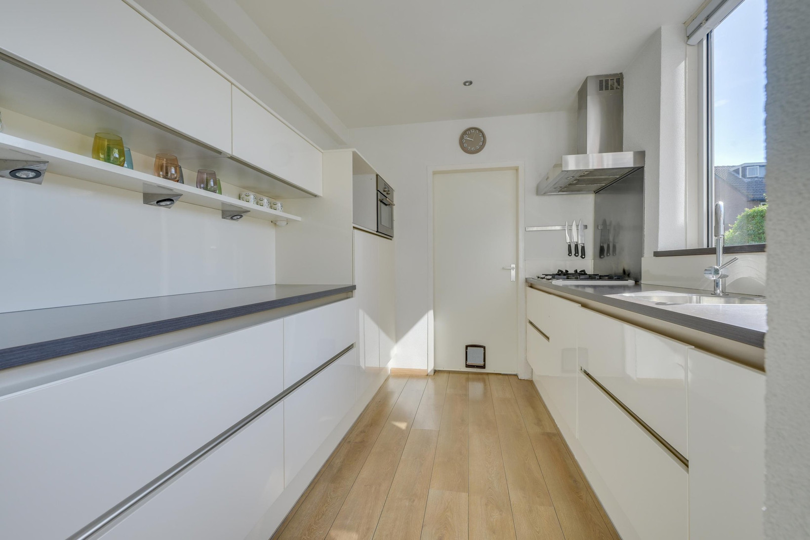 Tussenwoning te koop: Ariëns 18, Avenhorn