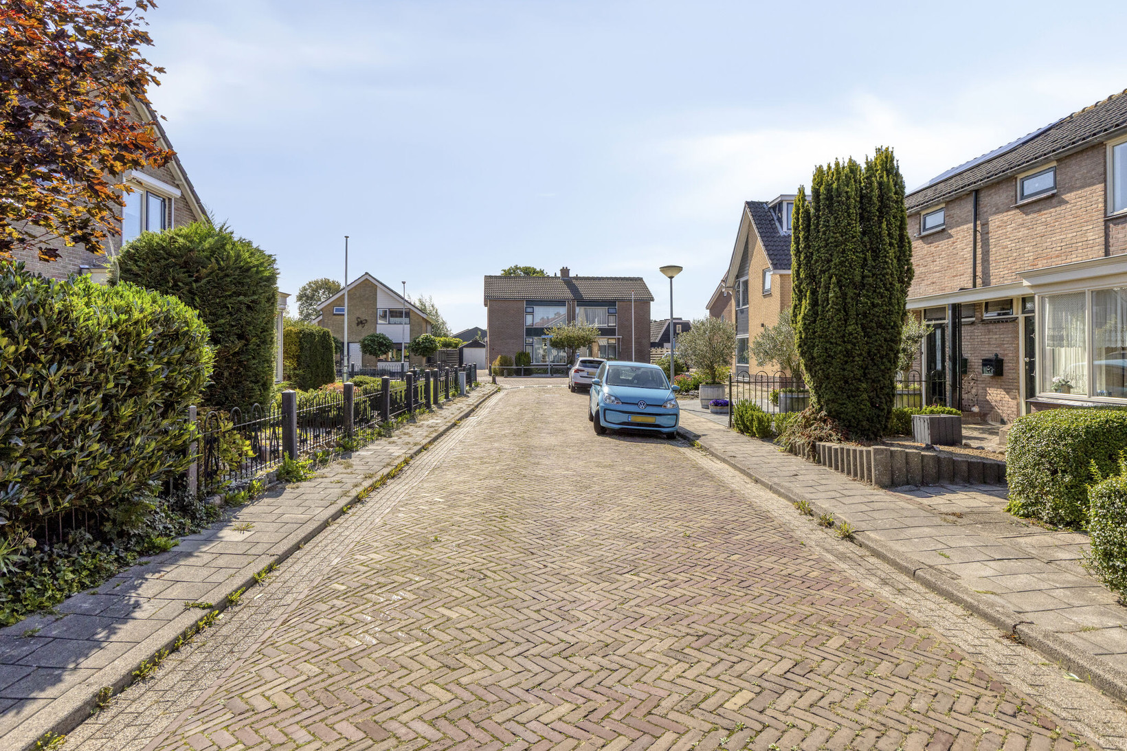 Twee-onder-één-kap te koop: Bernhardstraat 23, Avenhorn