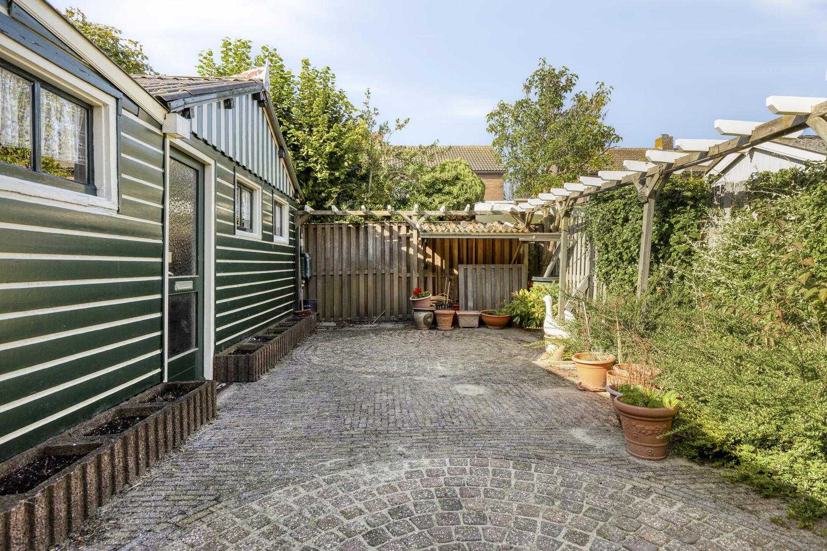 Twee-onder-één-kap te koop: Bernhardstraat 23, Avenhorn