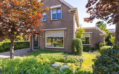 Bernhardstraat 12