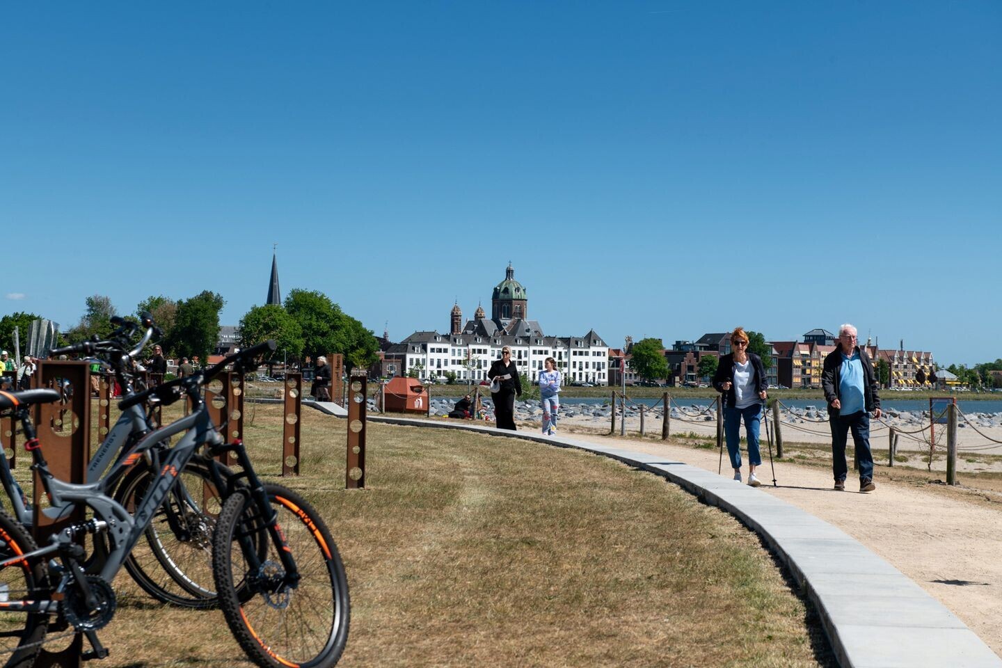 Appartement te koop: Taeke van der Meerstraat 309, Scharwoude
