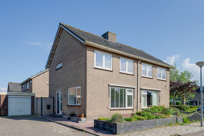 Oosterweide. 92
