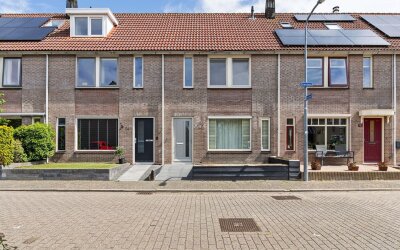 Kanteel 32