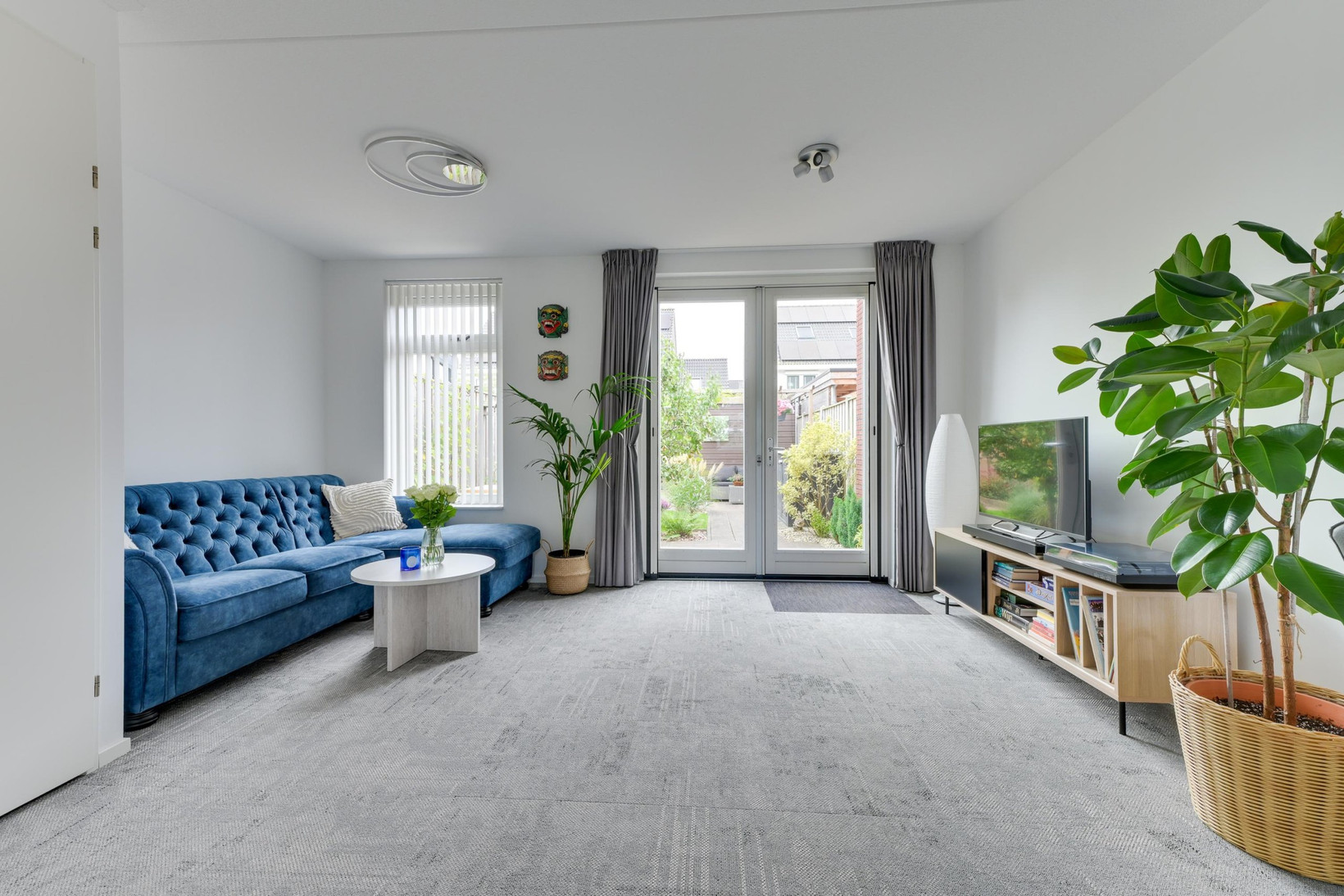 Tussenwoning te koop: Oprijlaan 24, De Goorn