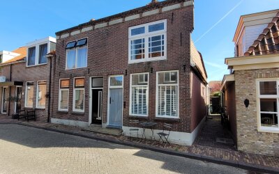 Wijdesteeg 12