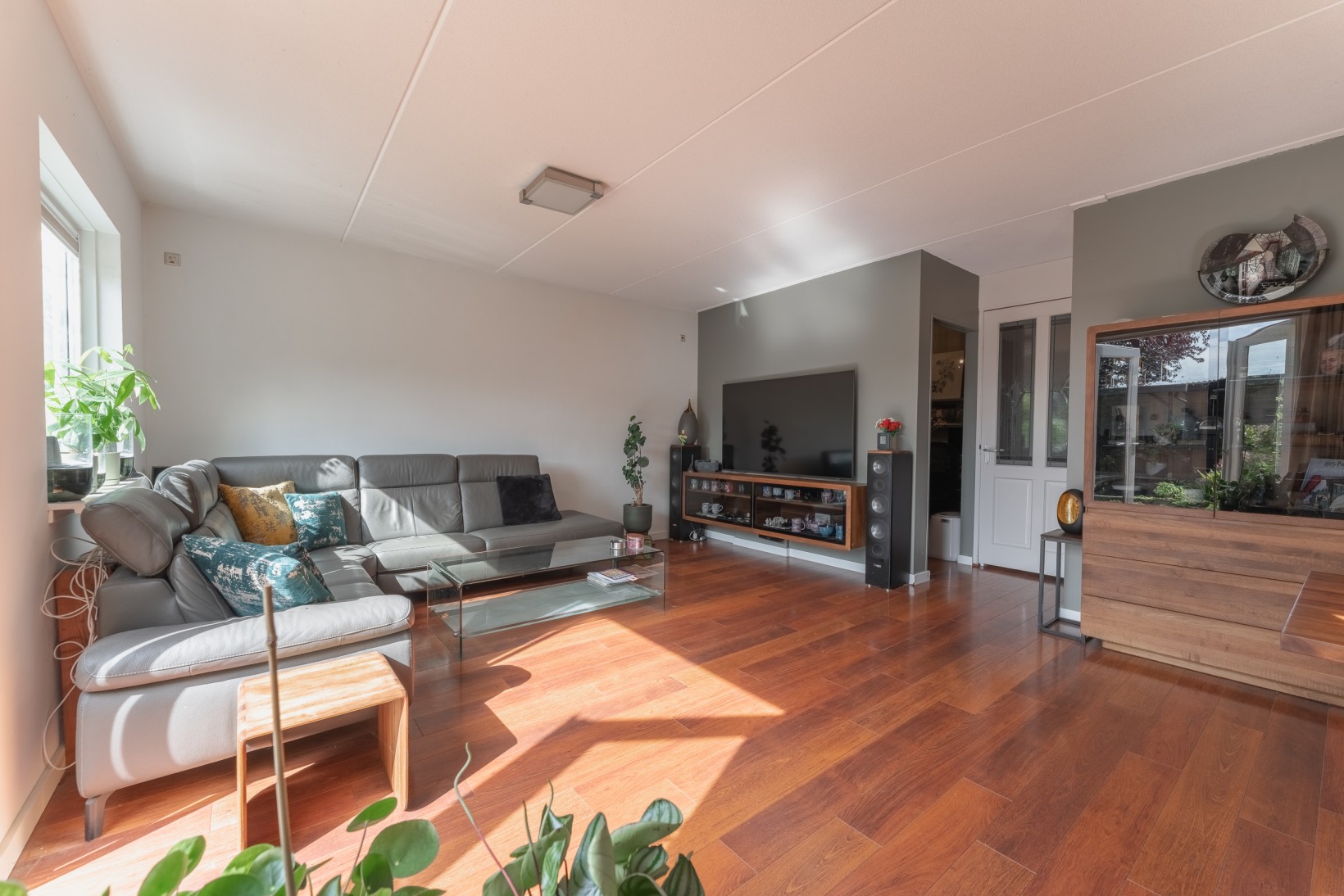 Vrijstaande woning te koop: Tuinstraat 24, Zwaagdijk-Oost