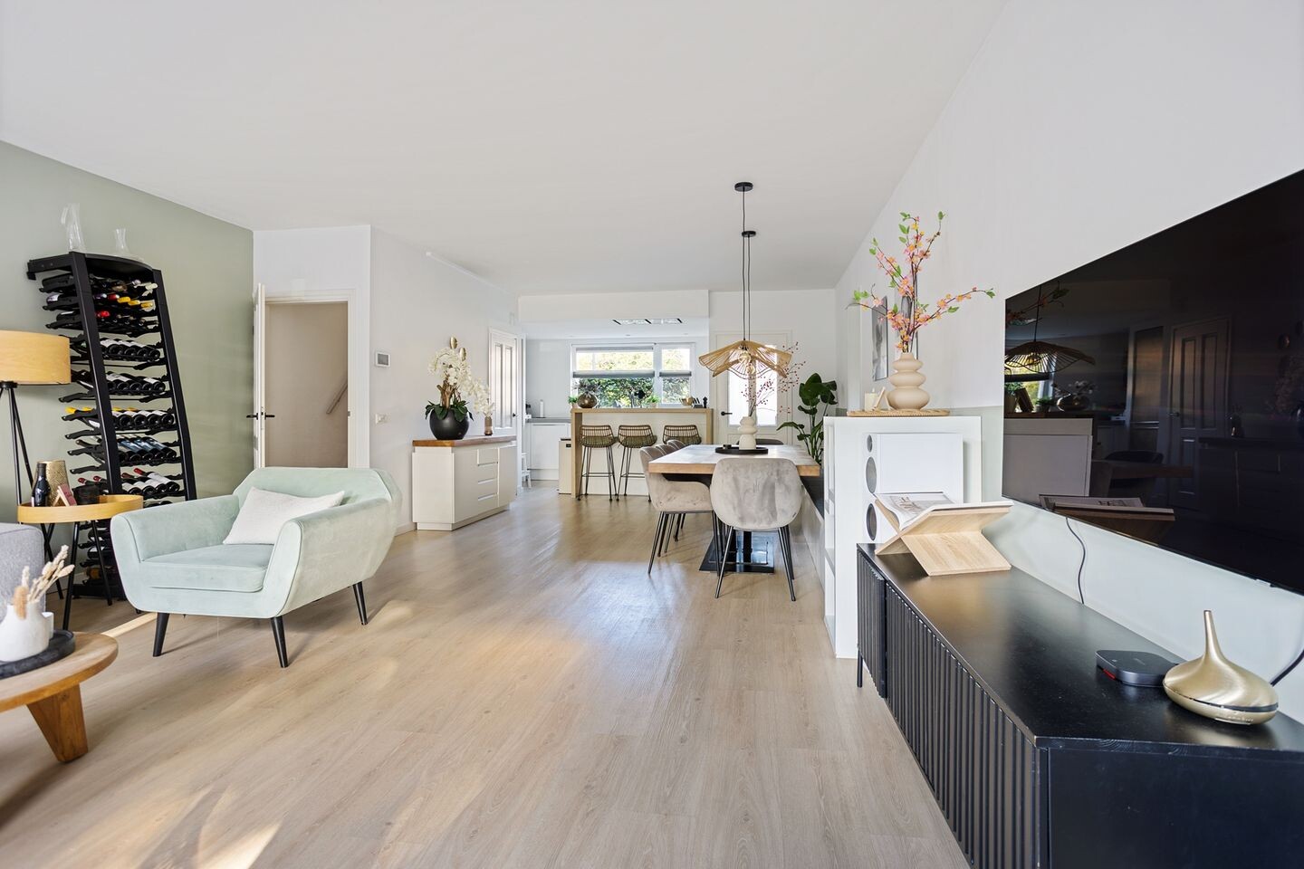 Hoekwoning te koop: Hoogewoud 29, Zwaag